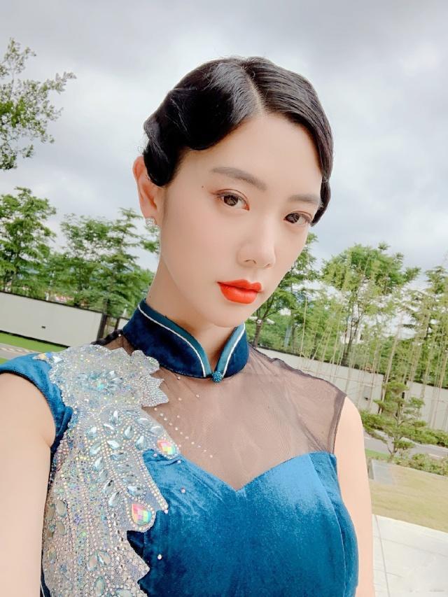 128间房主播跳舞 直播2